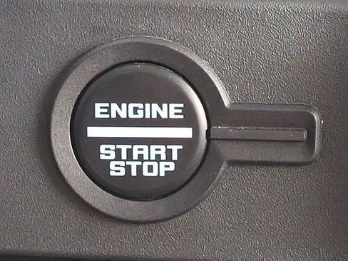 Used 2025 Ford Bronco Badlands AWD/4WD image 20