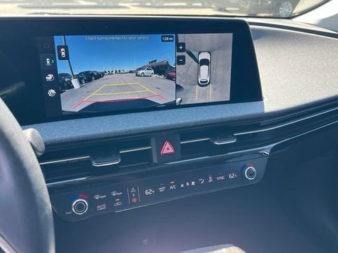 Certified 2024 Kia EV6 Wind w/ Wind Technology Package AWD/4WD image 18
