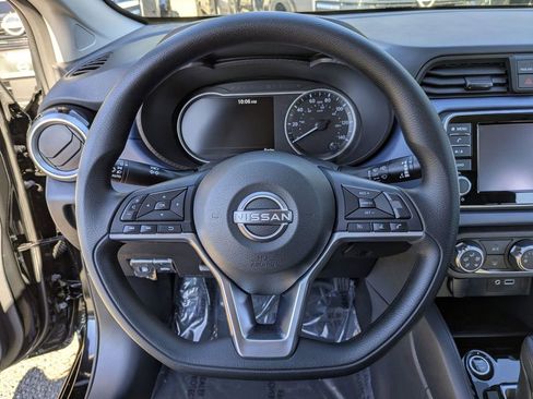 New 2025 Nissan Versa SV image 15