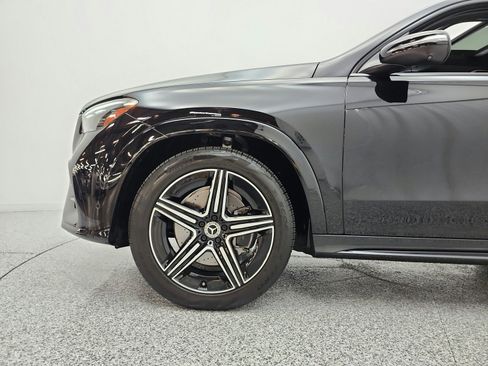 Certified 2025 Mercedes-Benz GLE 450 4MATIC image 30