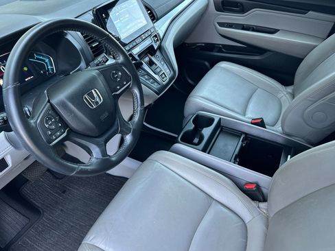 Used 2022 Honda Odyssey EX-L image 9