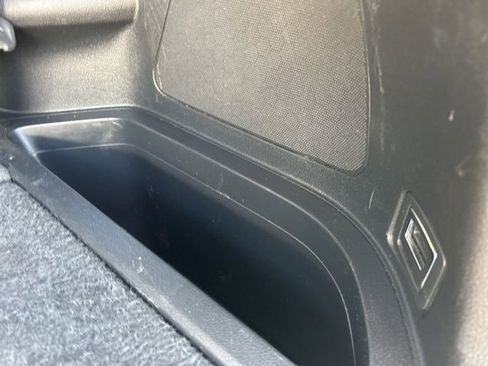 Used 2017 Honda Pilot Elite image 10