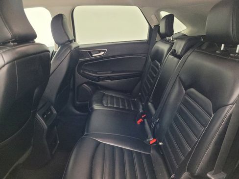 Used 2023 Ford Edge SEL image 18