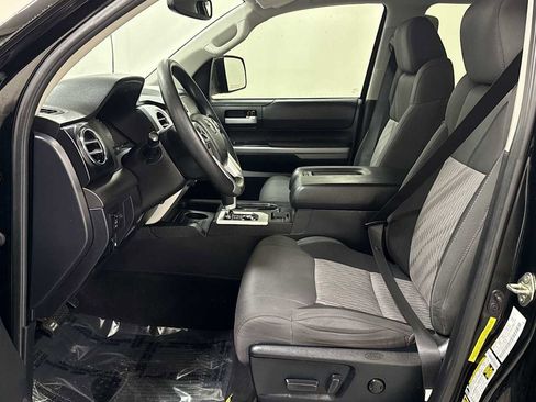 Certified 2017 Toyota Tundra SR5 image 13