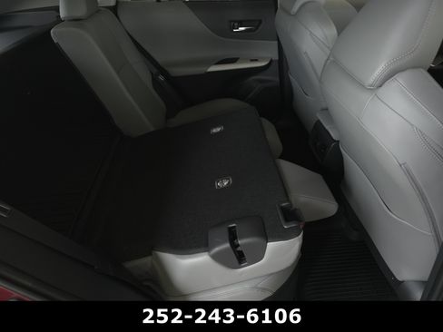 Used 2024 Toyota Venza Limited AWD/4WD image 38
