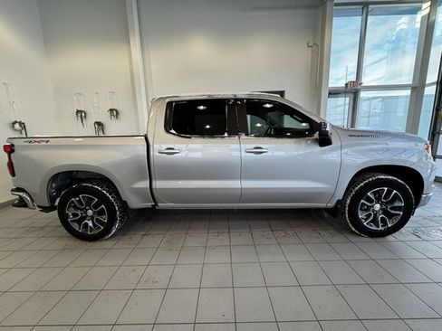 Certified 2022 Chevrolet Silverado 1500 LT image 34