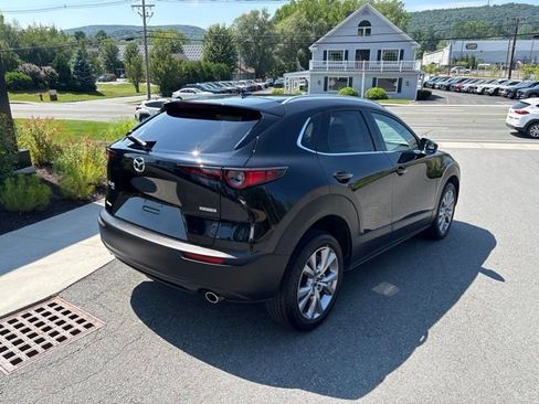 Used 2023 MAZDA CX-30 AWD 2.5 S w/ Premium Package image 17