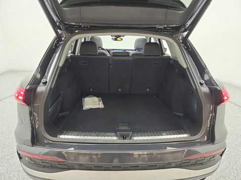 Certified 2025 Audi Q5 Premium Plus w/ Premium Plus AWD/4WD image 21