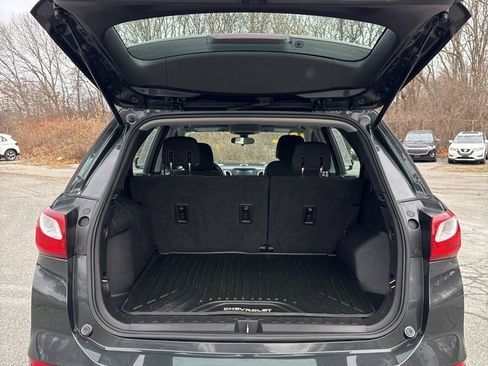Used 2018 Chevrolet Equinox LS image 42