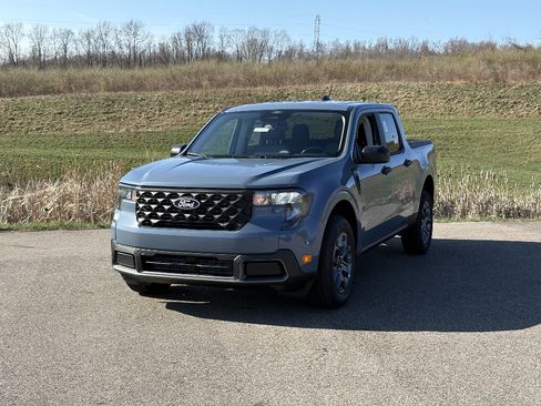 New 2026 Ford Maverick XLT AWD/4WD image 1