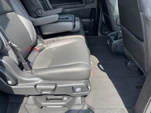 Used 2024 Honda Odyssey EX-L image 34