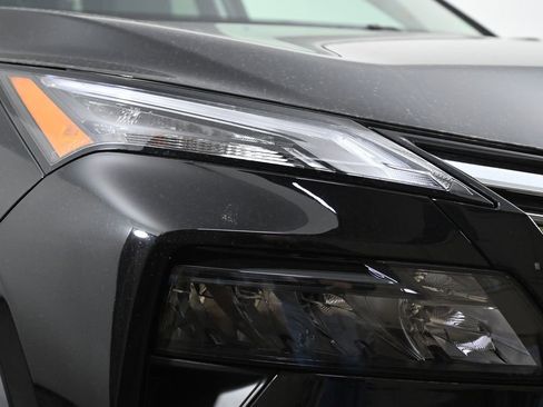 New 2026 Nissan Rogue SV image 4