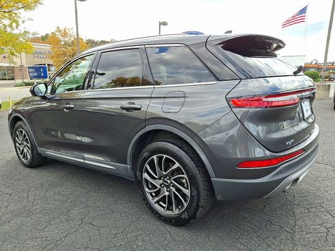 Used 2020 Lincoln Corsair AWD w/ Equipment Group 101A image 4