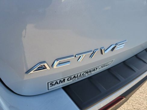 Certified 2025 Ford Explorer Active image 10