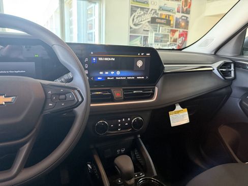 New 2026 Chevrolet TrailBlazer LS image 12