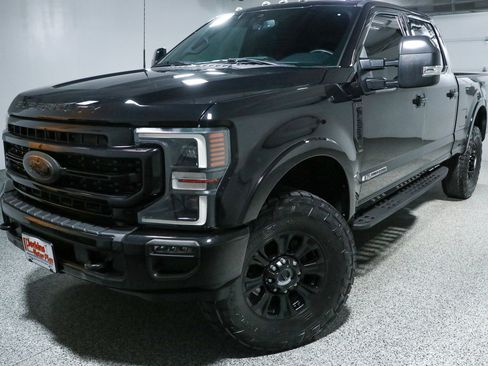 Used 2022 Ford F250 Lariat w/ Tremor Off-Road Package AWD/4WD image 33