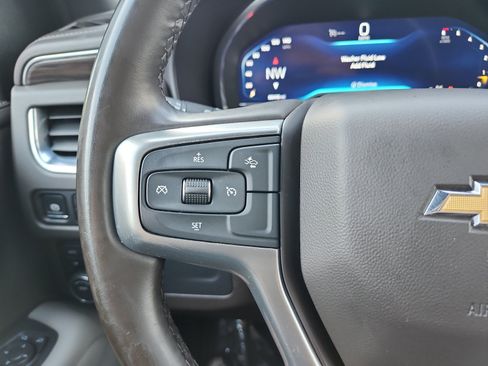 Used 2024 Chevrolet Suburban LT AWD/4WD image 22
