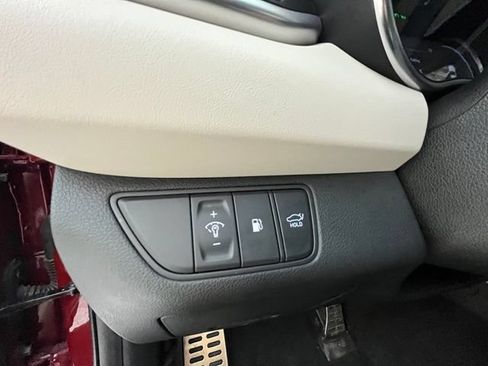 Used 2023 Genesis G70 3.3T w/ Sport Prestige Package AWD/4WD image 32