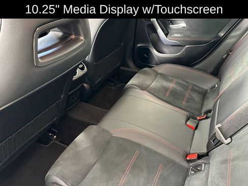 Used 2023 Mercedes-Benz CLA 250 image 14
