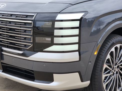 New 2026 Hyundai Palisade Calligraphy FWD image 6