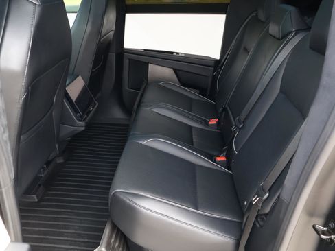 Used 2024 Tesla Cybertruck Cyberbeast AWD/4WD image 23