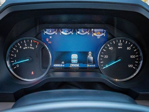 Used 2024 Ford Expedition Limited image 20