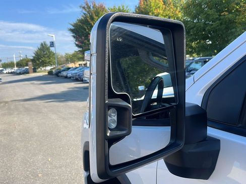 Used 2021 Chevrolet Silverado 2500 LTZ w/ Safety Package AWD/4WD image 12