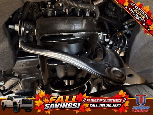 Used 2023 Chevrolet Silverado 1500 RST w/ Redline Edition AWD/4WD image 12