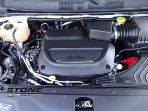 Used 2021 Chrysler Pacifica Touring-L w/ Uconnect Theater Family Group image 11