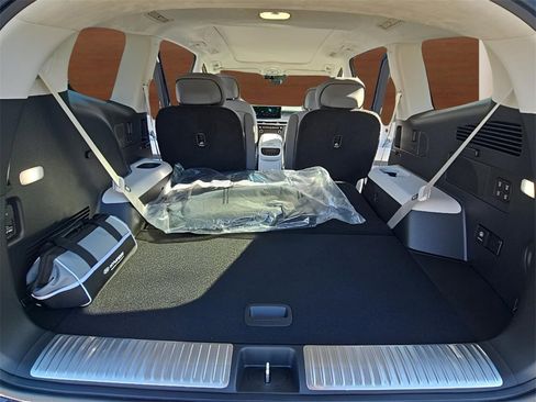 New 2026 Hyundai Ioniq 9 Calligraphy image 20