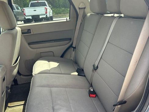 Used 2011 Ford Escape XLT w/ 201A Rapid Spec Order Code FWD image 25