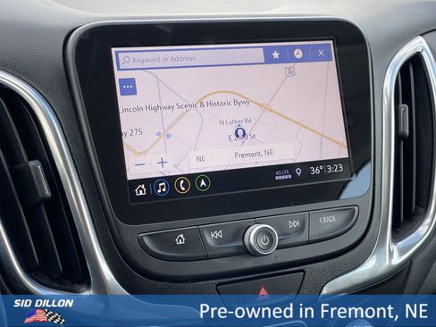 Used 2019 Chevrolet Equinox LT image 3