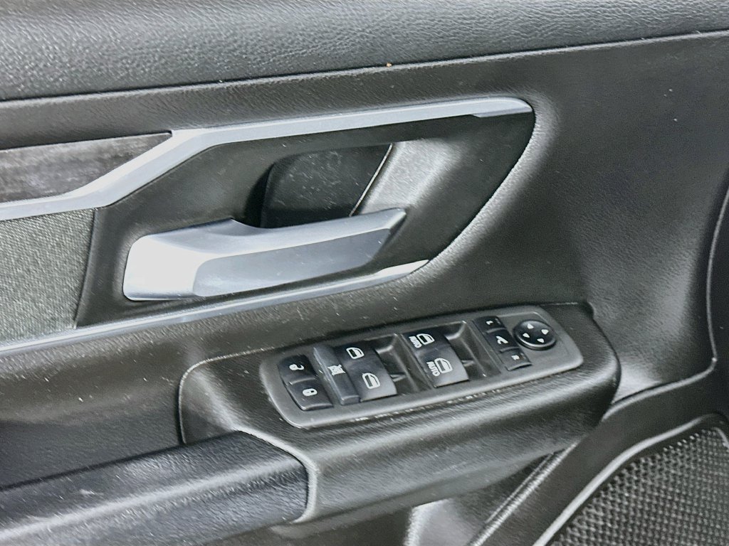 Used 2022 RAM 1500 Big Horn AWD/4WD image 23