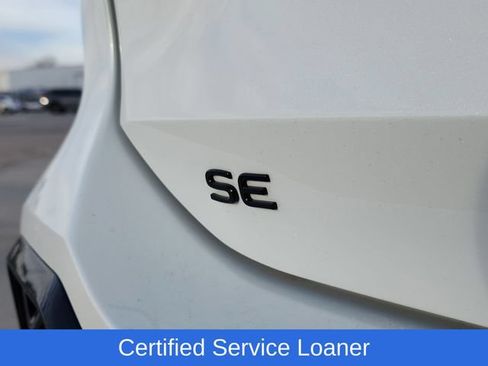 Used 2026 Volkswagen Tiguan SE R-Line AWD/4WD image 5
