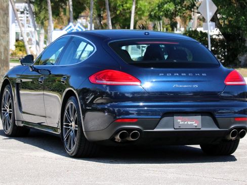 Used 2016 Porsche Panamera 4S w/ Premium Package Plus image 12