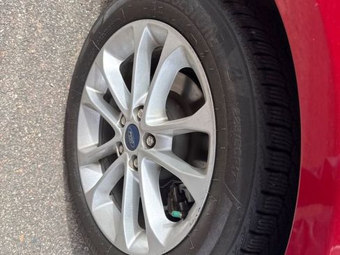 Used 2019 Ford Fusion SE image 21