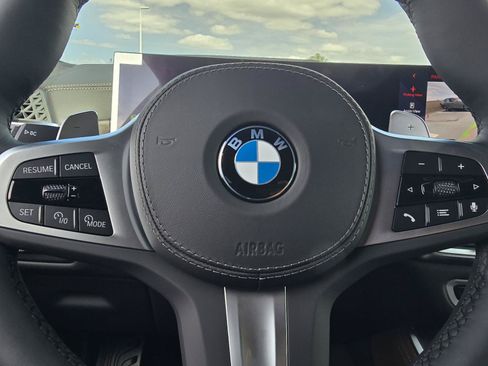 New 2026 BMW X5 xDrive40i w/ M Sport Package AWD/4WD image 25