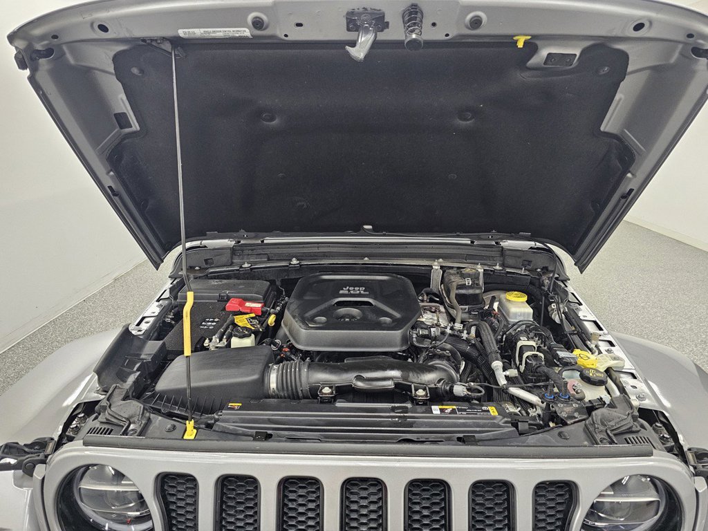 Used 2021 Jeep Wrangler Unlimited Sahara AWD/4WD image 11