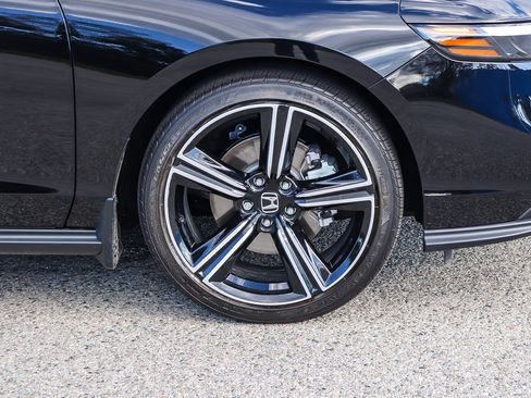 Certified 2025 Honda Accord Sport image 12