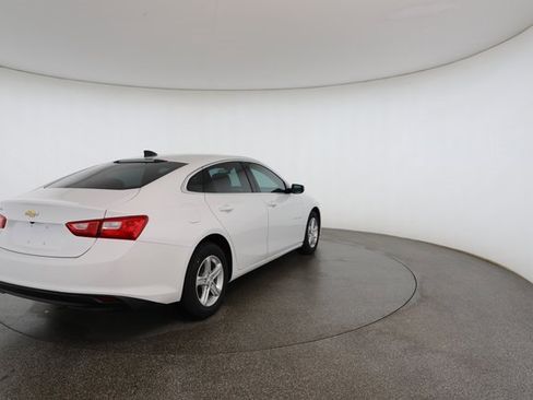 Used 2022 Chevrolet Malibu LS w/ LPO, Convenience Package 1 image 17