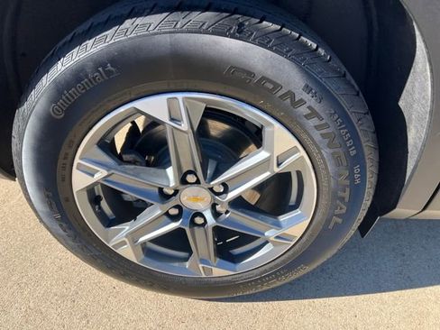 Certified 2024 Chevrolet Blazer LT w/ Convenience Package image 11