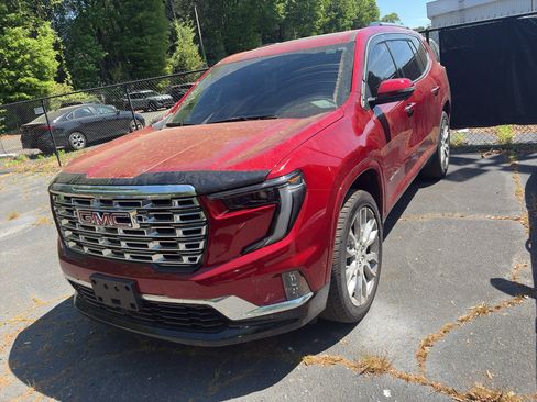 Used 2025 GMC Acadia Denali w/ Super Cruise Package image 1