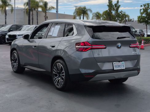 Certified 2025 BMW X3 xDrive30i w/ M Sport Package AWD/4WD image 8