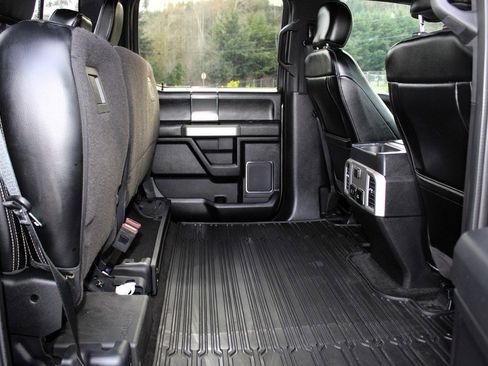 Used 2018 Ford F150 Lariat w/ Equipment Group 501A Mid image 22