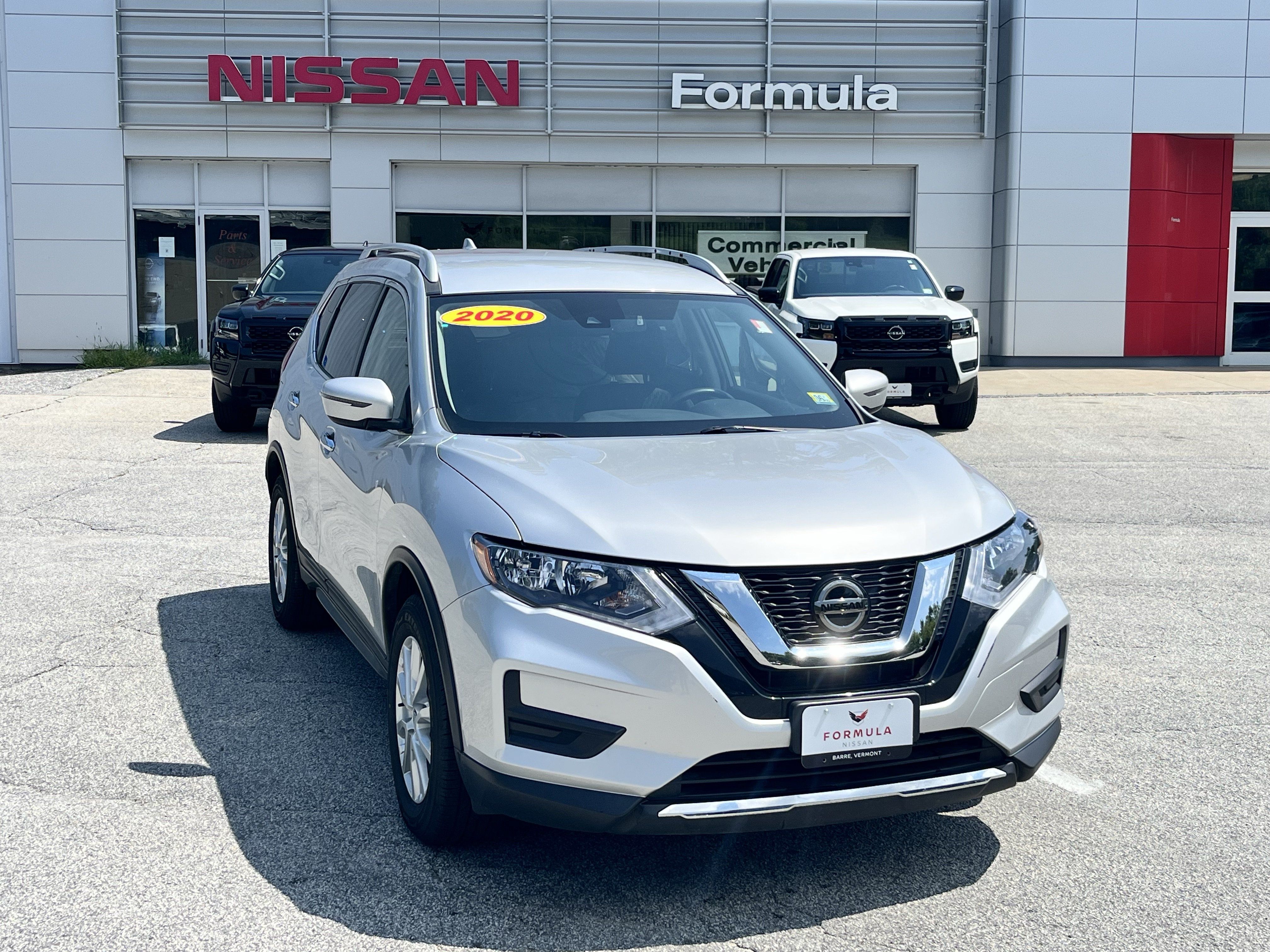 Used 2020 Nissan Rogue SV AWD/4WD image 1