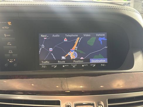 Used 2013 Mercedes-Benz S 550 image 6