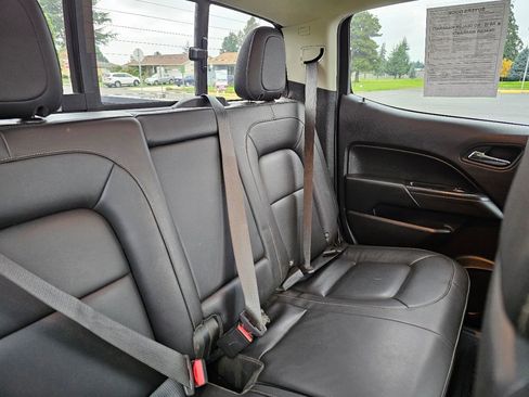 Used 2019 Chevrolet Colorado ZR2 image 17