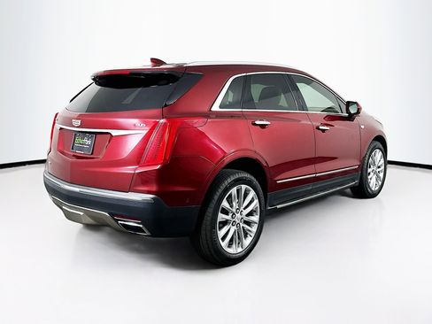 Used 2017 Cadillac XT5 Platinum w/ Driver Assist Package AWD/4WD image 9