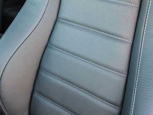 New 2026 Mercedes-Benz GLS 580 4MATIC image 27