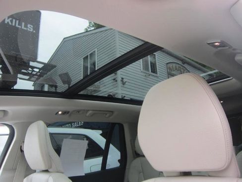 Used 2019 Volvo XC90 T6 Momentum w/ Protection Package Premier AWD/4WD image 20